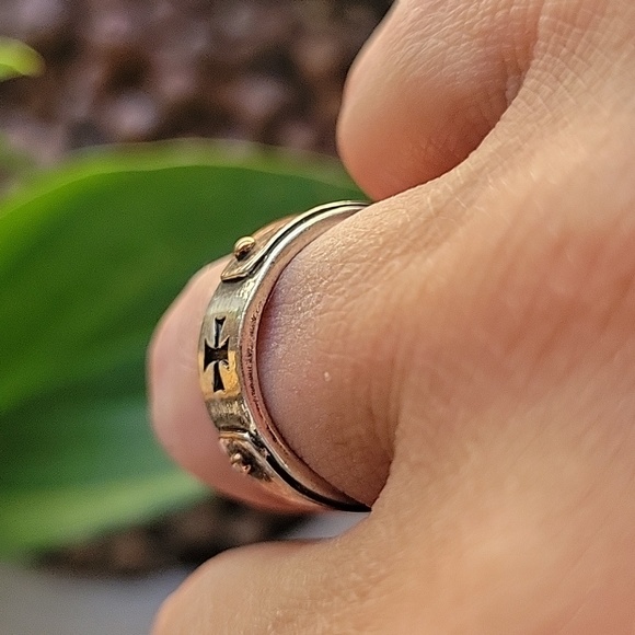 Rustic Western Cross Ring - Picture 5 of 10